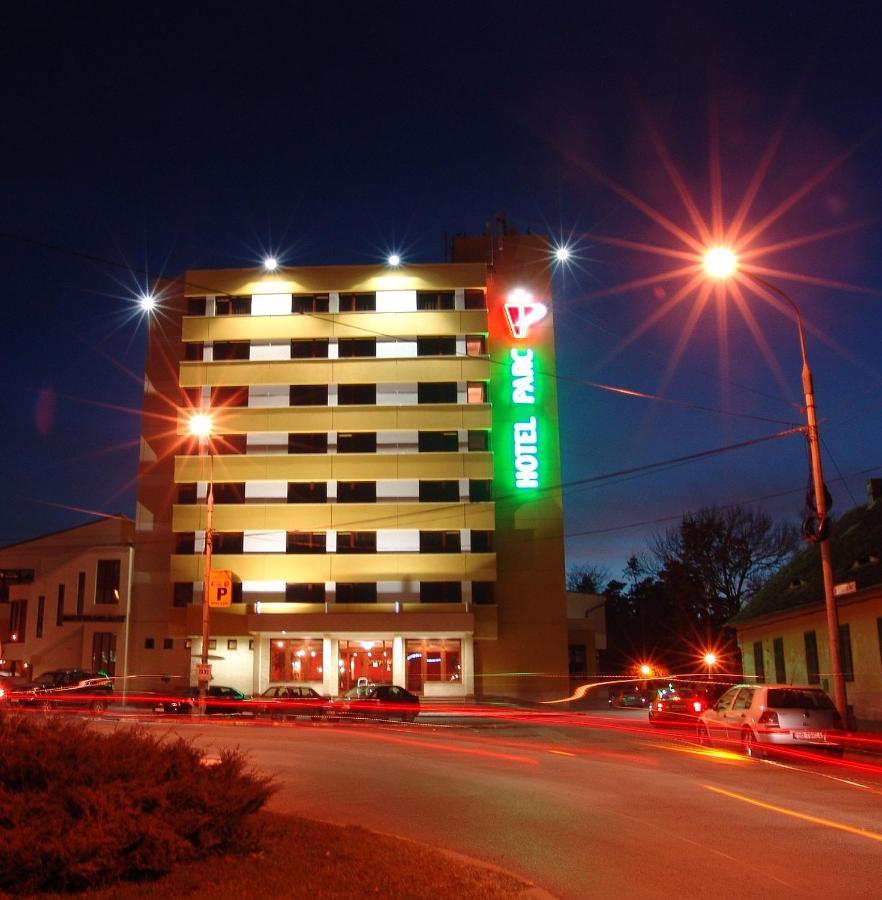 Hotel Parc Sibiu Bagian luar foto