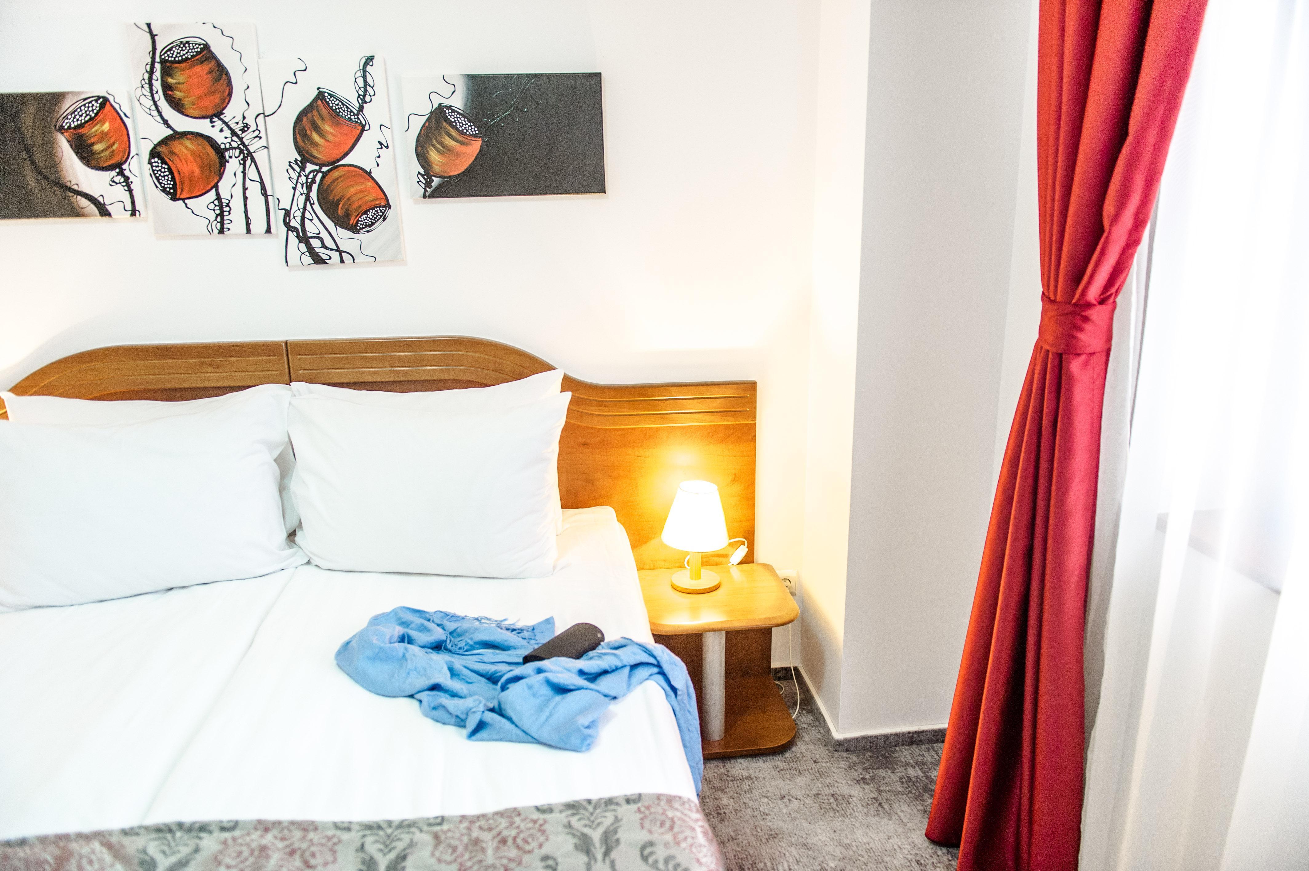 Hotel Parc Sibiu Bagian luar foto