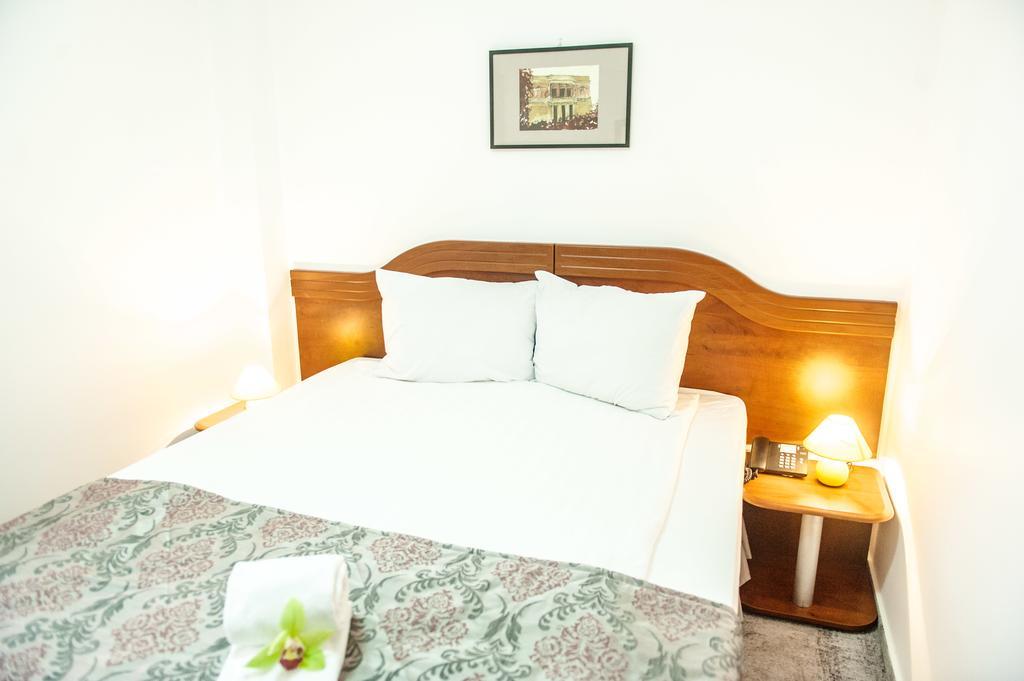 Hotel Parc Sibiu Bagian luar foto