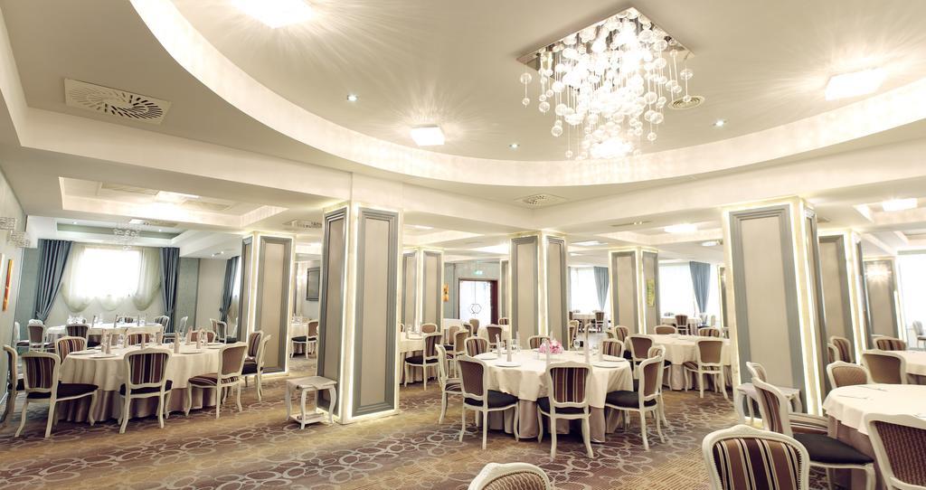 Hotel Parc Sibiu Bagian luar foto