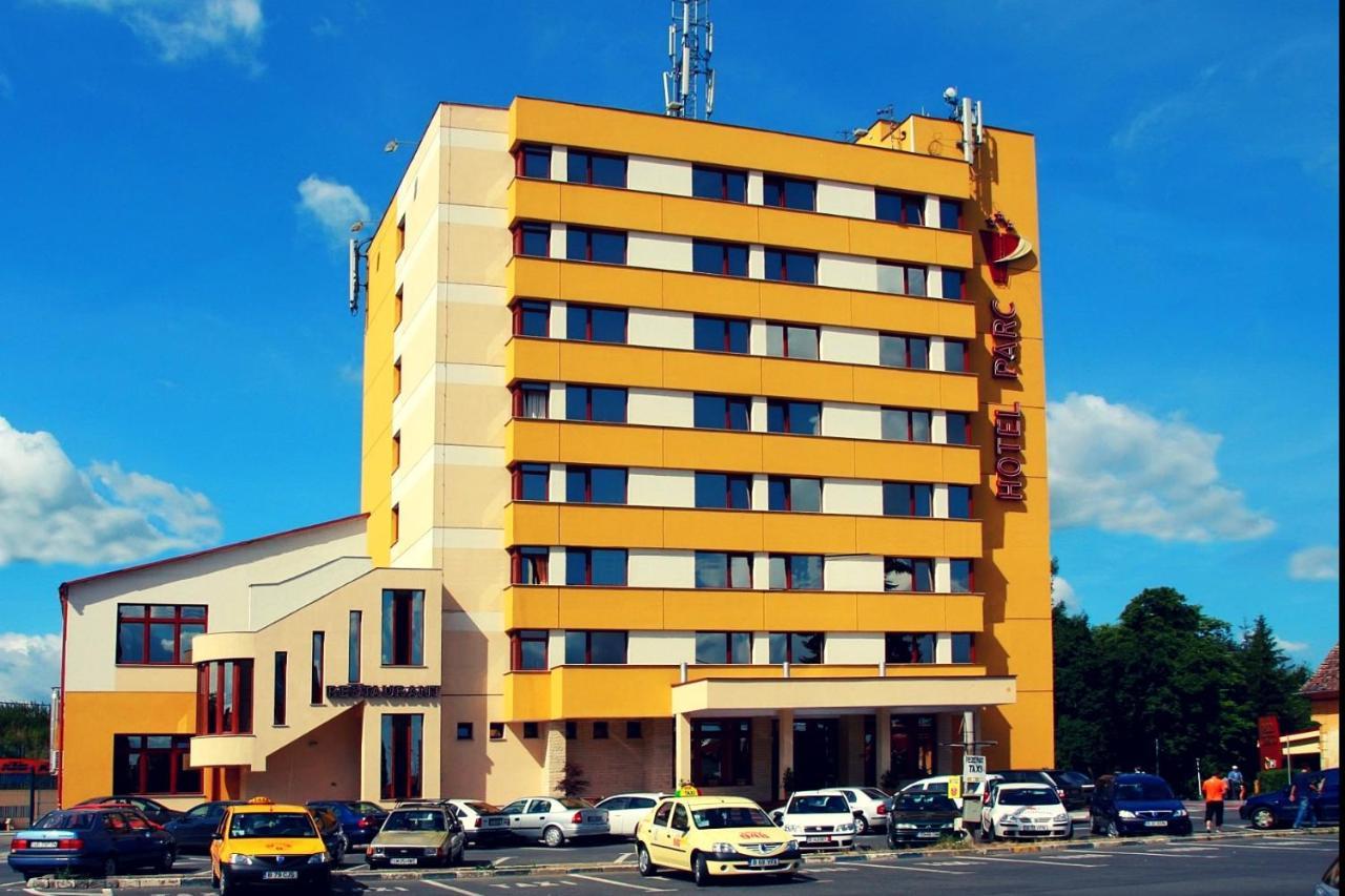 Hotel Parc Sibiu Bagian luar foto